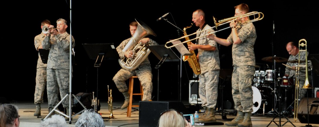 Band of Flight at the Fraze 2017