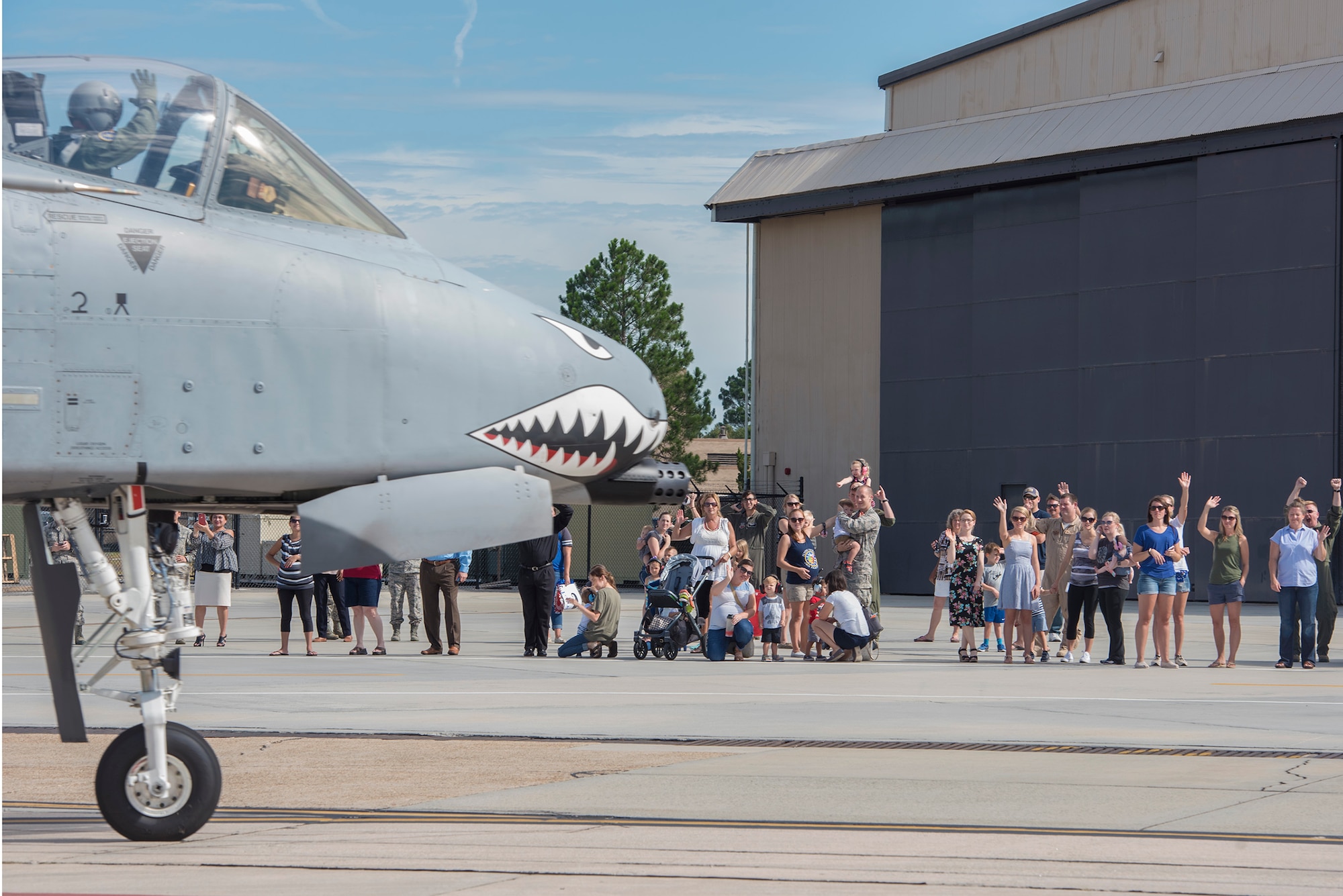 74th Fighter Squadron Thunder Deploys To Southwest Asia > Moody Air ...