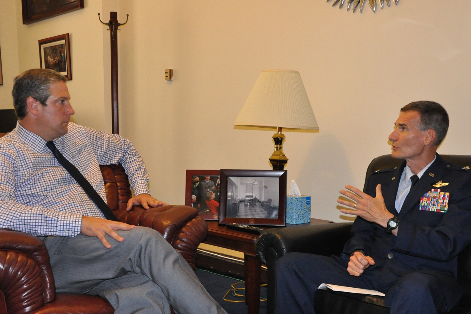 Air Force Reserve 910th Airlift Wing Commander Col. Dan Sarachene (right), based at Youngstown Air Reserve Station (YARS), Ohio, talks with Congressman Tim Ryan, Ohio’s Thirteenth district (left), during a meeting on Capitol Hill here, June 29, 2017. Sarachene visited with the congressman to discuss the 910th’s mission as well as several issues concerning the unit and installation as part of the commander’s Air Force Reserve Capitol Hill Program. The primary purpose of the program is to assist commanders in improving and building on relationships established with Congressional delegations and to increase their unit’s visibility with members of Congress. (U.S. Air Force photo/Master Sgt. Bob Barko Jr.)