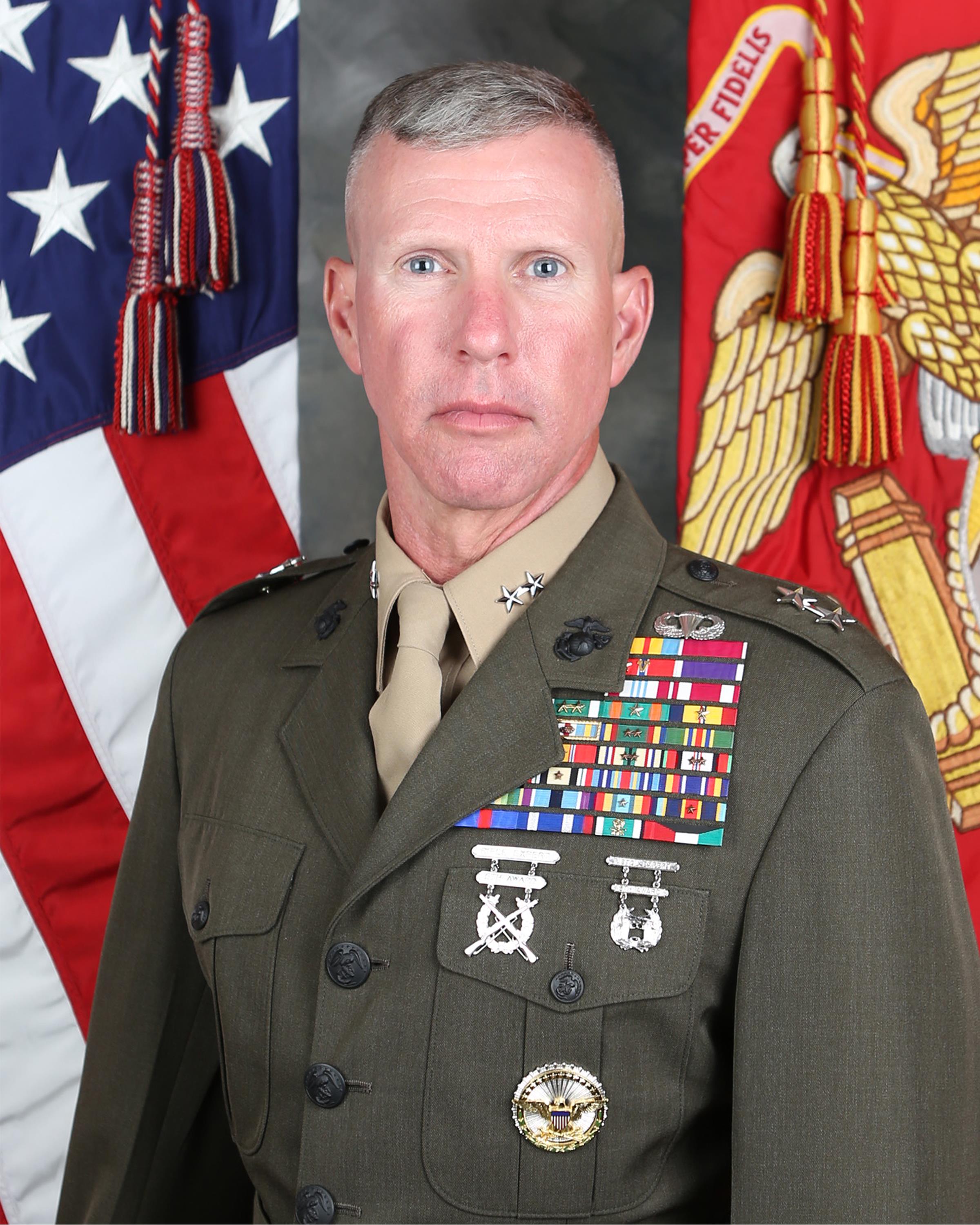 Major General Eric M Smith gt 1st Marine Division gt Leaders