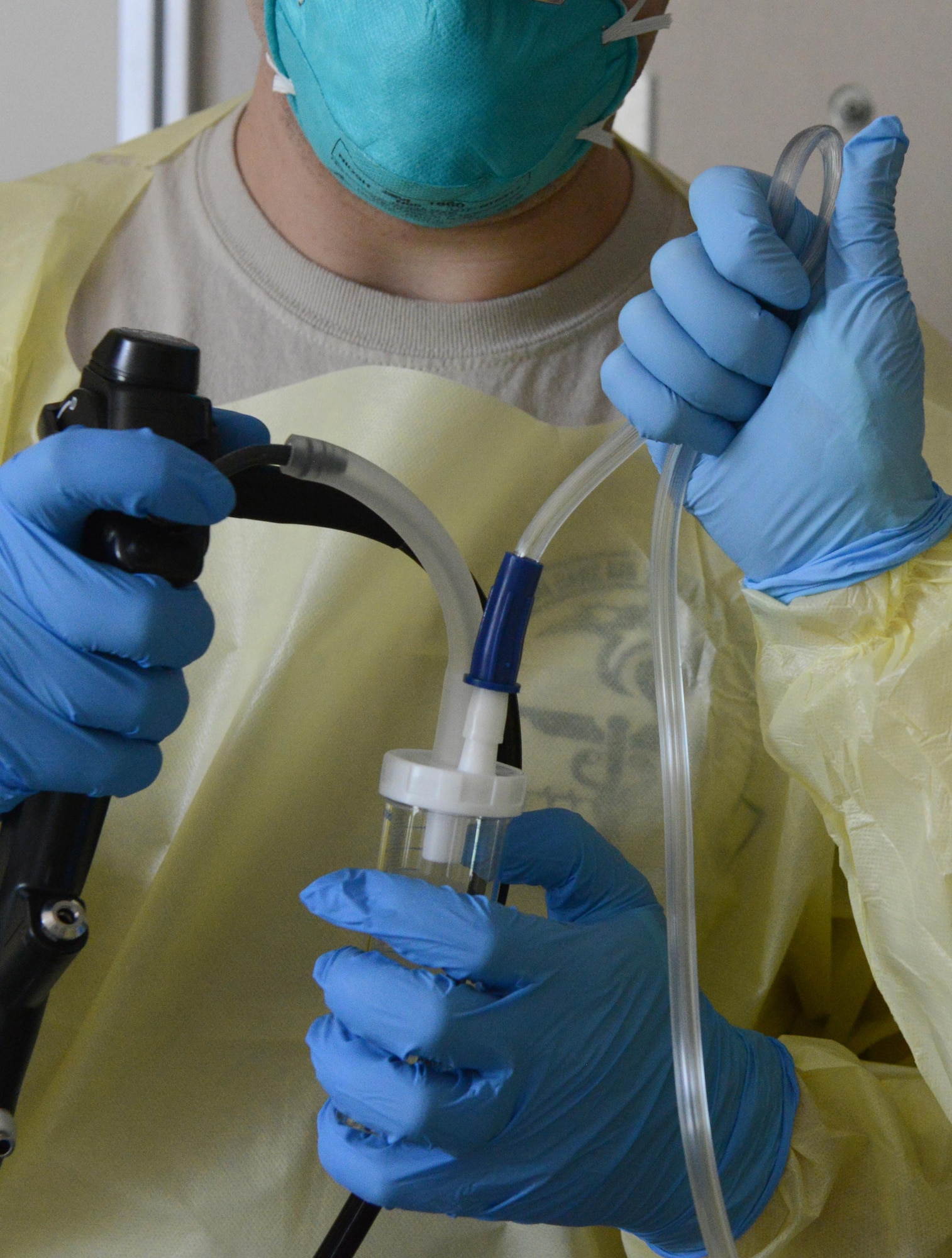Cardiopulmonary technicians of the 673d Medical Group Cardiopulmonary Clinic practice a bronchoalveolar lavage, a type of bronchoscopy that squirts a liquid into the lungs and then collects it again to identify disease in the lungs, at the Joint Base Elmendorf-Richardson hospital at JBER, June 9, 2017. The clinic is capable of doing many tests and procedures from noninvasive exercise studies to invasive bronchoscopies, which involve putting a scope into the lungs through the patient’s mouth or nose.