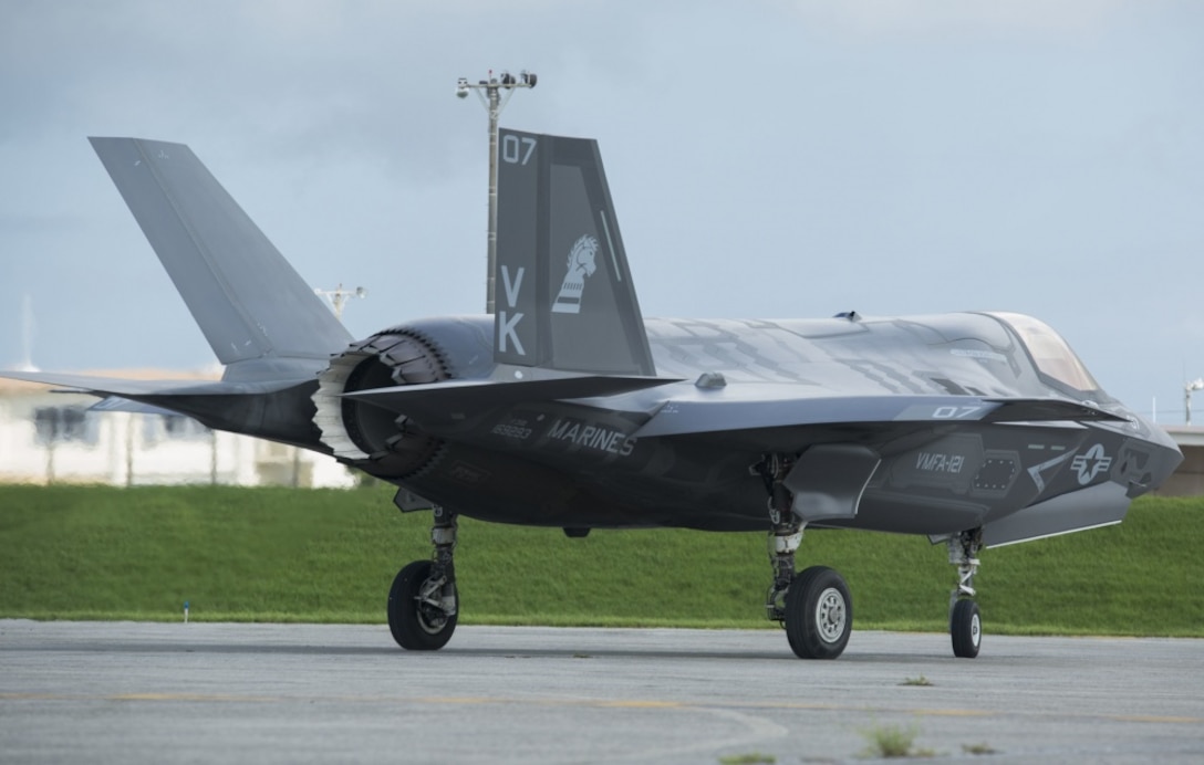 U.S. Marine Corps F-35B Lightning II aircraft makes its way off the flight line after a hot pit refuel on Kadena Air Force Base, Okinawa, Japan, June 27, 2017. The Marines are with Marine Fighter Attack Squadron 121, Marine Aircraft Group 36, 1st Marine Aircraft Wing. The two-day exercise enabled the U.S. Air Force and Marine Corps to improve interoperability and develop tactics, techniques and procedures involving the new aircraft for future joint FARP operations throughout the Indo-Asia Pacific Theater. (U.S. Marine Corps photo by Lance Cpl. Deseree Kamm) 