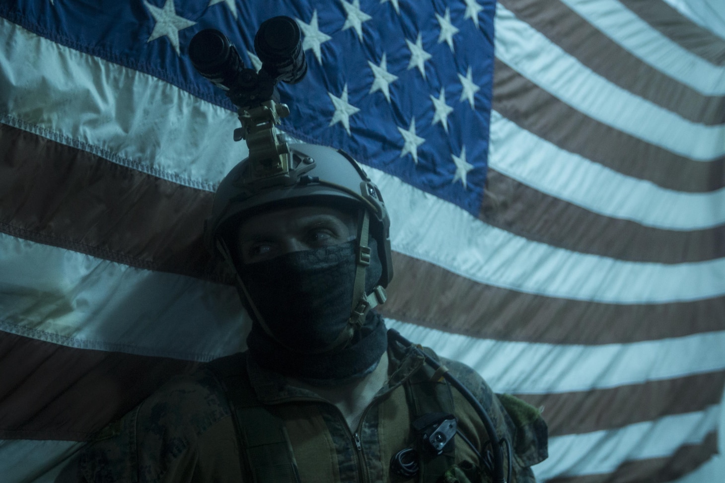 Cpl. Joachim Schock, a reconnaissance Marine with the 31st Marine Expeditionary Unit’s Force Reconnaissance Platoon, waits to launch as part of a reconnaissance and surveillance mission during Talisman Saber 17, aboard the USS Bonhomme Richard (LHD 6), underway in the Pacific Ocean, June 10, 2017. The 31st MEU is taking part in Talisman Saber while deployed on a regularly-scheduled patrol of the Indo-Asia-Pacific region. Talisman Saber is a biennial exercise designed to improve the interoperability between Australian and U.S. forces. (U.S. Marine Corps photo by Lance Cpl. Amy Phan/Released)