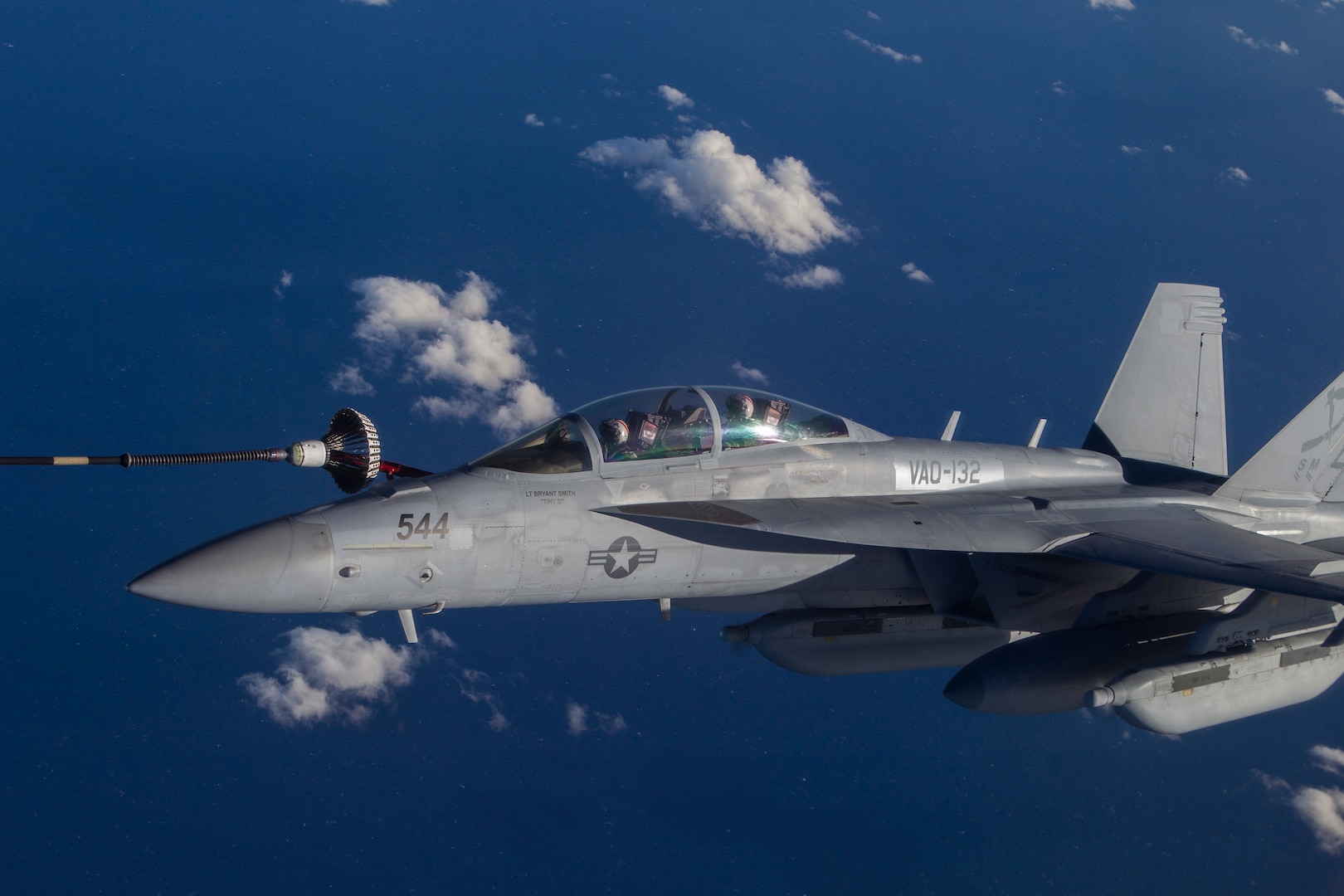 United States Navy EA-18G Growler from VAQ-132 "Scorpion" Squadron conducts Air to Air refuelling operations with an RAAF KC-30 Multi Role Tanker Transport aircraft from No 33 Squadron. RAAF Base Amberley is the main operating base for RAAF and United States aircraft activities during Talisman Saber 2017. (Royal Australian Air Force photo by Sgt. Peter Borys)
