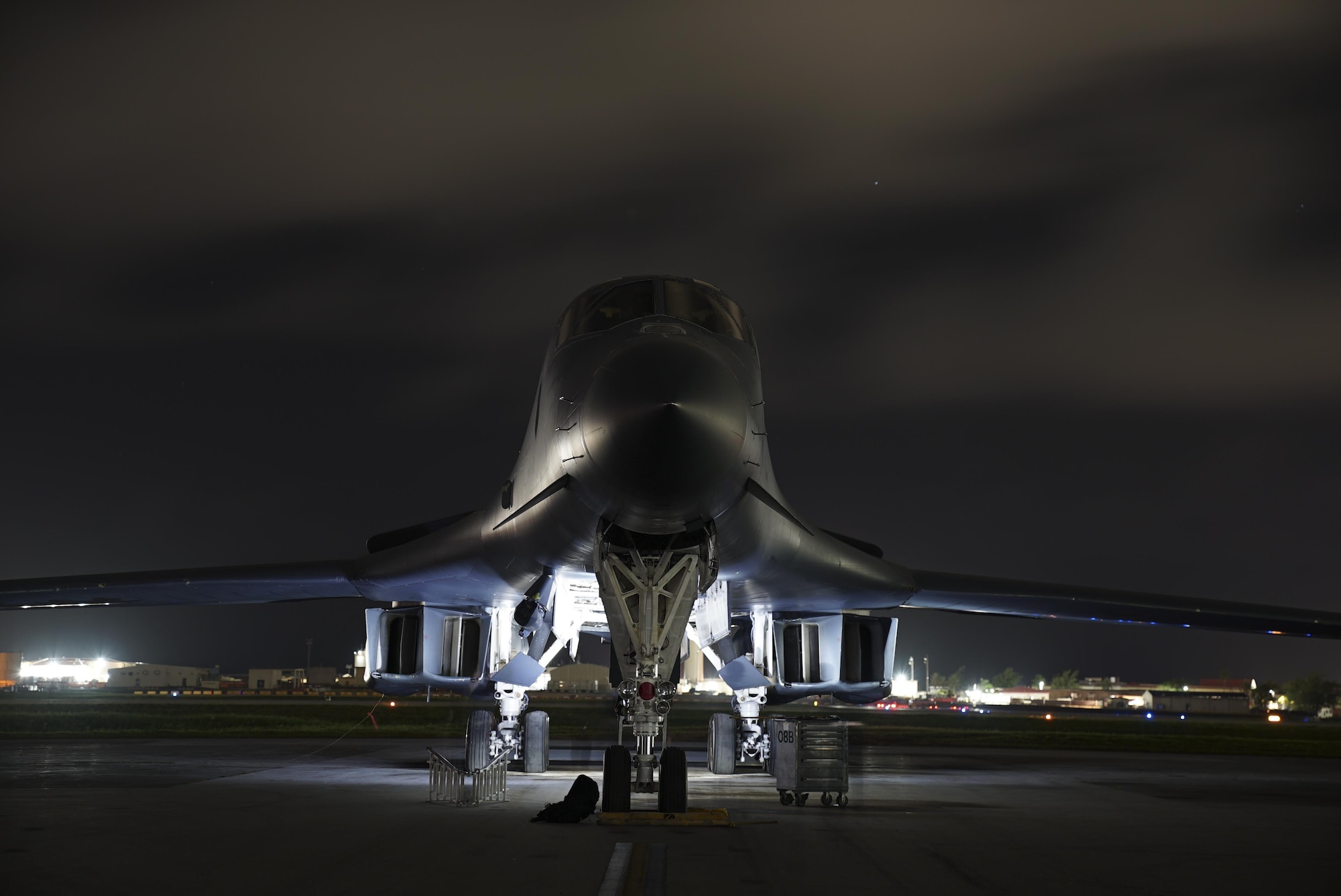 A U.S. Air Force B-1B Lancer aircraft assigned to the 9th Expeditionary Bomb Squadron, deployed from Dyess Air Force Base, Texas, prepares to takeoff from Andersen Air Force Base, Guam, July 20, 2017. The lancers conducted bilateral training mission with Royal Australian Air Force Joint Terminal Attack Controllers (JTACs), July 20 as part of Talisman Saber 17 a training exercise designed to maximize combined training opportunities and conduct maritime preposition and logistics operations in the Pacific. (U.S. Air Force photo/Tech. Sgt. Richard P. Ebensberger)