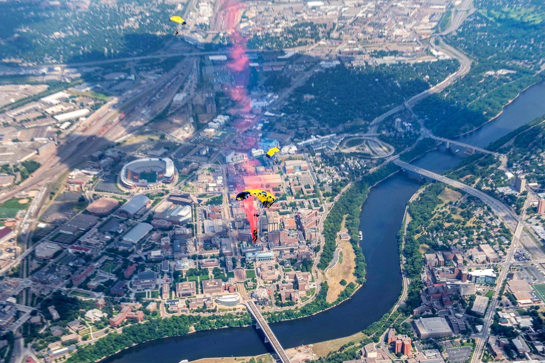 Members of U.S. Navy Parachute Team “The Leap Frogs,” perform a skydiving demonstration during the Summer X Games above Minneapolis, July 15, 2017. Peterson is a Special Warfare operator. Navy photo by Petty Officer 3rd Class Kelsey L. Adams