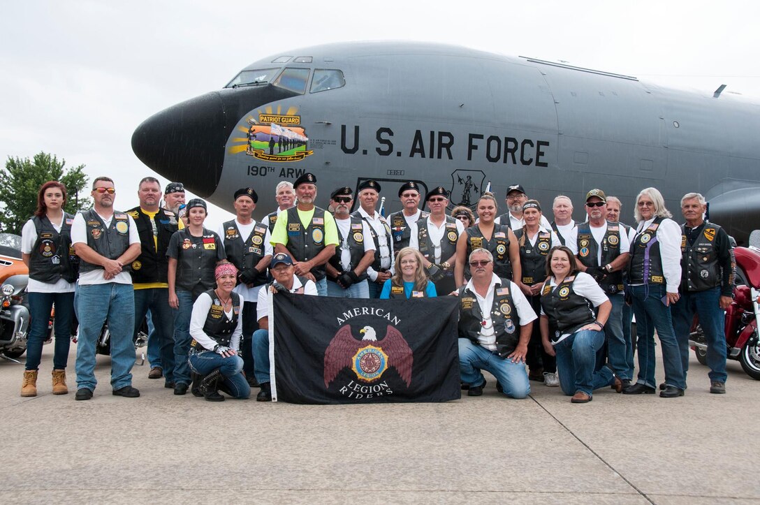 Paola Legion Riders show appreciation for 190th Airmen, mission