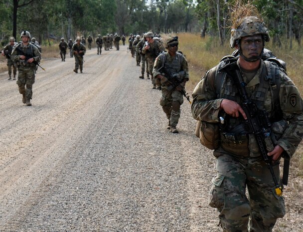 6th Brigade Engineer Battalion, 4th Infantry Brigade Combat Team, 25th Infantry Division paratroopers move to set up blocking positions during Exercise Talisman Saber in Shoalwater Bay Training Area, Australia July 14. (U.S. Army Photo by Staff Sgt. Daniel Love)
