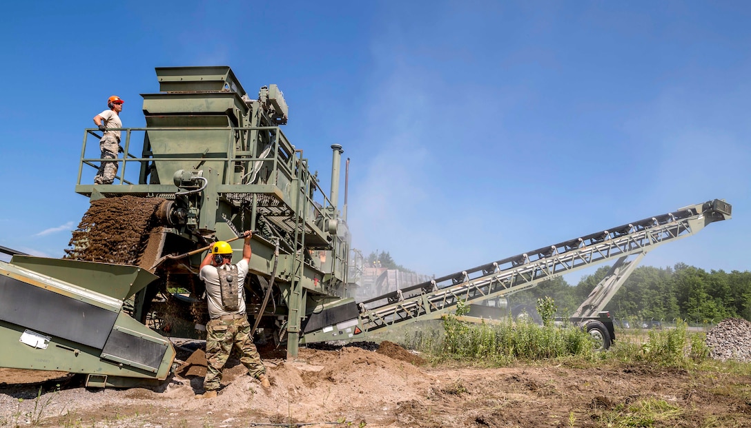 New York Army National Guardsmen operate a quarry crusher during annual training at Fort Drum, N.Y., July 20th, 2017. The soldiers are assigned to the New York Army National Guard’s 204th Engineer Battalion Detachment. Army National Guard photo by Sgt. Harley Jelis