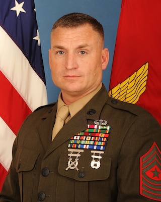 Sergeant Major David McKinley > 3rd Marine Aircraft Wing > LeadersView