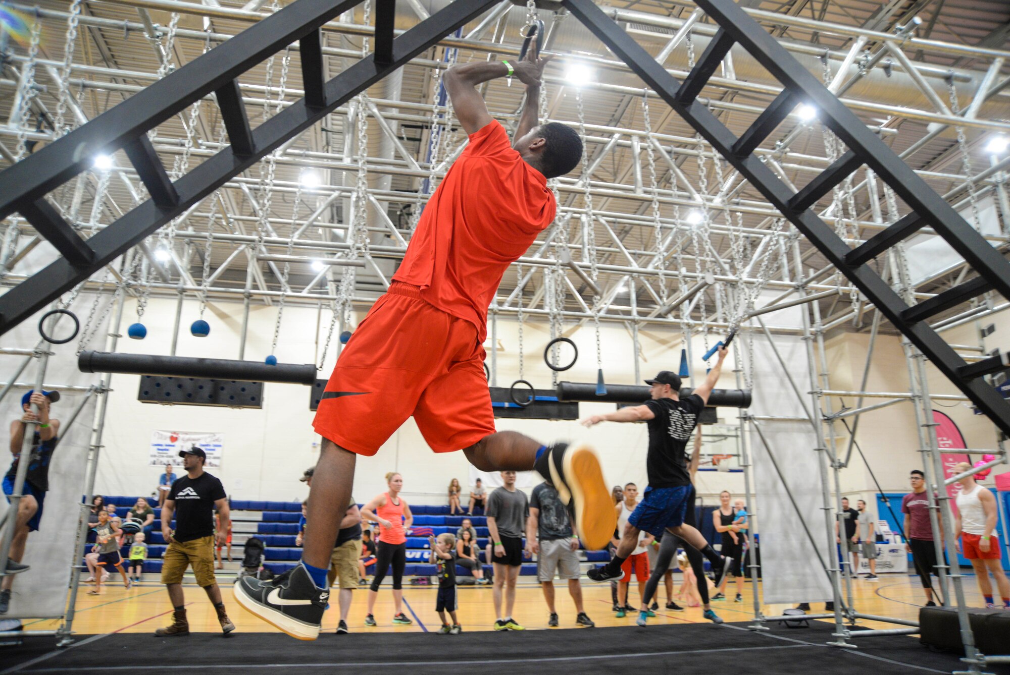 A Team Scott member participates in the Alpha Warrior challenge obstacle course. The event took place July 18-19 at the James Sports Center.
(U.S. Air Force photo by Senior Airman Melissa Estevez)