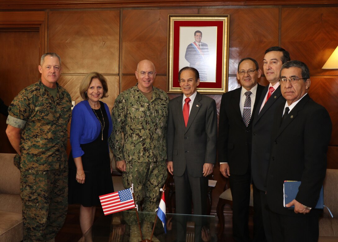 ASUNCIÓN, Paraguay (July 27, 2017) -- Paraguayan Minister of Defense Diogenes Martinez (center right), U.S. Navy Adm. Kurt W. Tidd, commander of U.S. Southern Command (center left), Amb. Liliana Ayalde, Civilian Deputy to the SOUTHCOM Commander (2nd from left), SOUTHCOM Command Senior Enlisted Leader, Marine Sergeant Maj. Bryan K. Zickefoose (far left), and other Parguayan officials, pose for a group photo at the Ministry of Defense in Asunción. Tidd is in Paraguay to meet the nation's leaders and to engage with senior regional security officials during the annual Fuerzas Comando multinational special operations skills competition. (Photo by SOUTHCOM Public Affairs)
