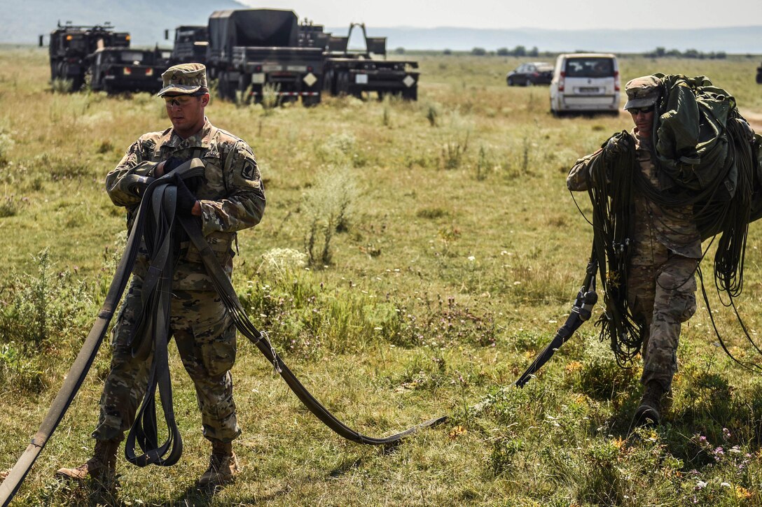 Soldiers conduct heavy equipment recovery during Exercise Saber Guardian 17 in Turzii, Romania, July 21, 2017. Army photo by Sgt. David Vermilyea