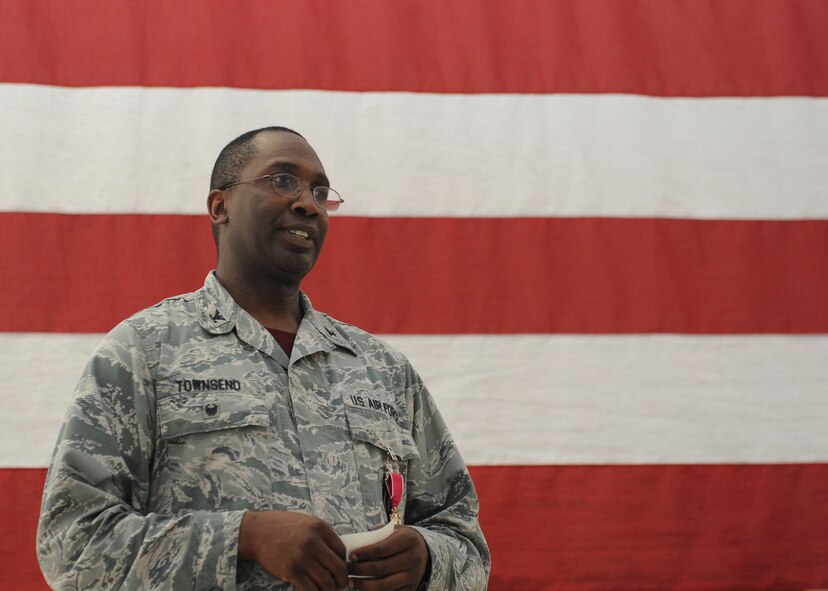 Col. Kelvin Townsend, 91st Missile Wing vice commander, speaks at his going-away ceremony at Minot Air Force Base, N.D., July 14, 2017. After three separate tours to Minot AFB, Townsend’s next assignment is at Barksdale AFB, Louisiana. (U.S. Air Force photo by Airman 1st Class Jessica Weissman) 