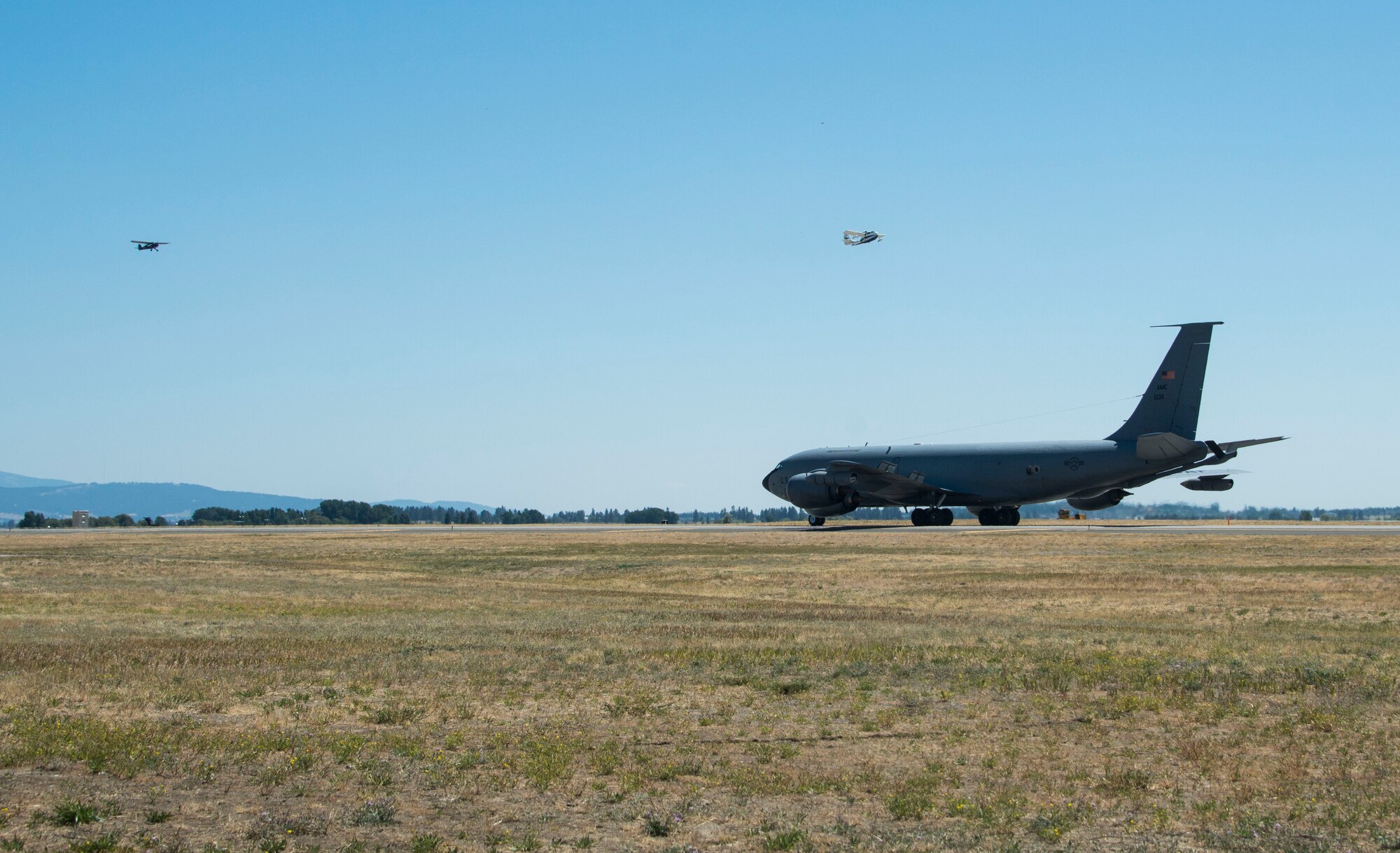 A KC-135 Stratotanker taxis down the runway during the SkyFest 2017 Air Show and Open House at Fairchild Air Force Base, Washington, July 29, 2017. SkyFest is Fairhcild’s air show and open house to thank the local and regional community for their support and give them the opportunity to view Airmen and our resources. (U.S. Air Force photo/Senior Airman Janelle Patiño)