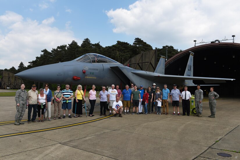Historic bombardment group visits RAF Lakenheath > Royal Air Force ...