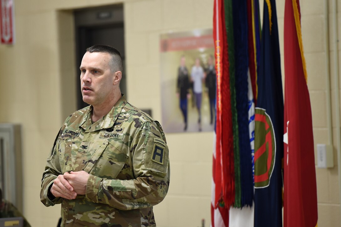 Col. Shawn Klawunder, Chief of Staff, First Army, interjects remarks expressing his gratitude for seeing so many new leaders assigned to units that fall under the joint commands of the 85th Support Command and First Army during the New Command Team Orientation brief held in Arlington Heights, Ill. on May 19-20, 2017. The units in attendance are spread out across the United States. Klawunder said one of the best things that come out of these types of orientations is the opportunity for new leaders to put faces to names, as well as find out who they can call for assistance.
(U.S. Army photo by Sgt. Aaron Berogan/Released)