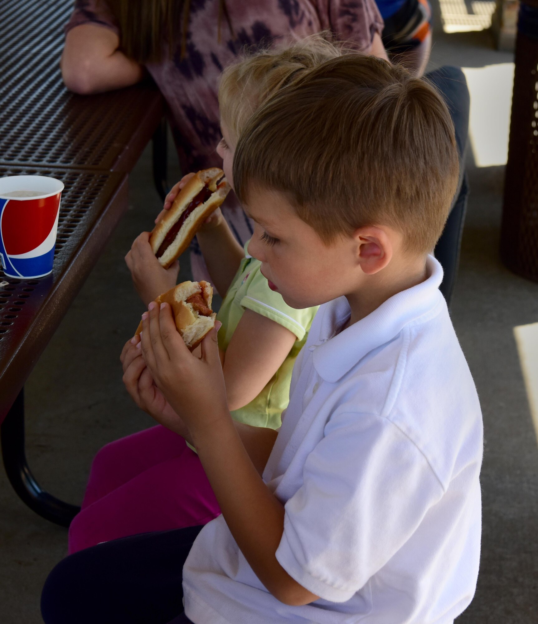 Members of Team Whiteman attend a deployment party at Ike Skelton Park at Whiteman Air Force Base, Mo., May 25, 2017, as part of the Air Force Global Strike Command Year of the Family initiative. The party celebrated Airmen who have recently returned, as well as those leaving soon with prizes, games, face painting and more. (U.S. Air Force photo by Airman Michaela R. Slanchik)
