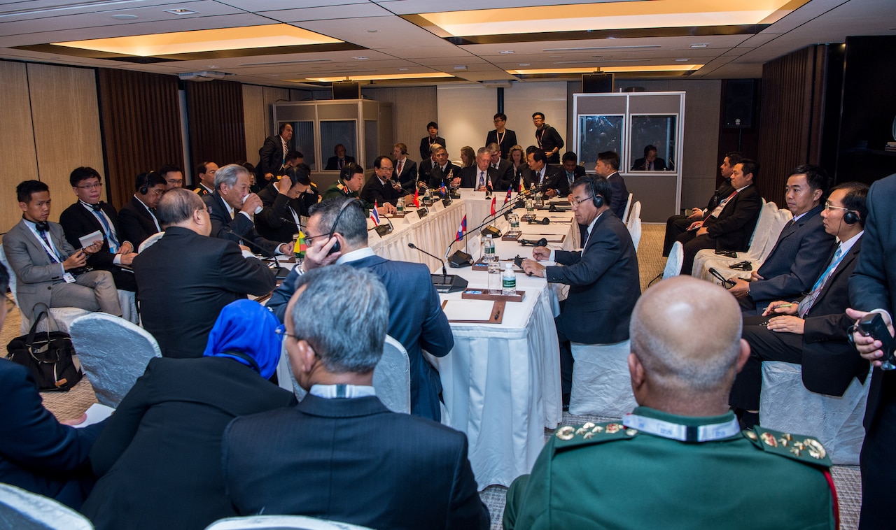 Defense Secretary Jim Mattis meets with the defense ministers and delegation heads of the Association of Southeast Asian Nations during the 16th Shangri-La Dialogue Asia security summit in Singapore, June 4, 2017. DOD photo by Air Force Staff Sgt. Jette Carr