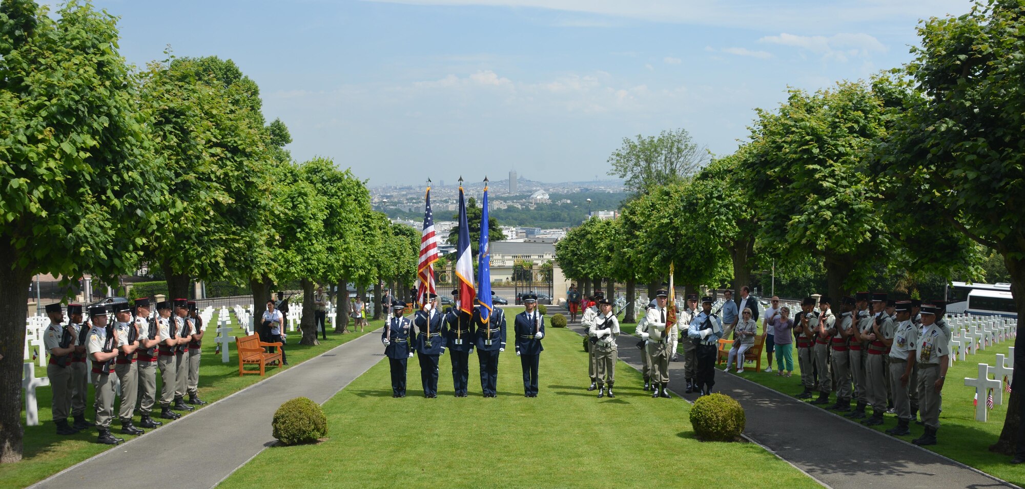 Airmen of the 52nd Fighter Wing Honor Guard stand with their French counterparts at a
Memorial Day ceremony at Suresnes American Cemetery, Suresnes, France, May 28, 2017.
This Memorial Day is especially signifcant because 2017 marks the centennial of United States’
entry into the First World War. (U.S. Air Force photo by Capt. Ben Sowers/Released)