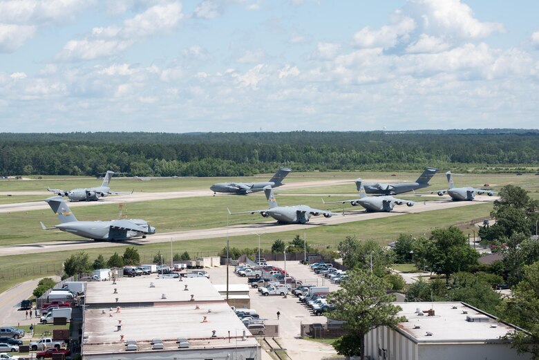 Pope Airmen support mass airlift during All American Week > Pope Field > Article Display