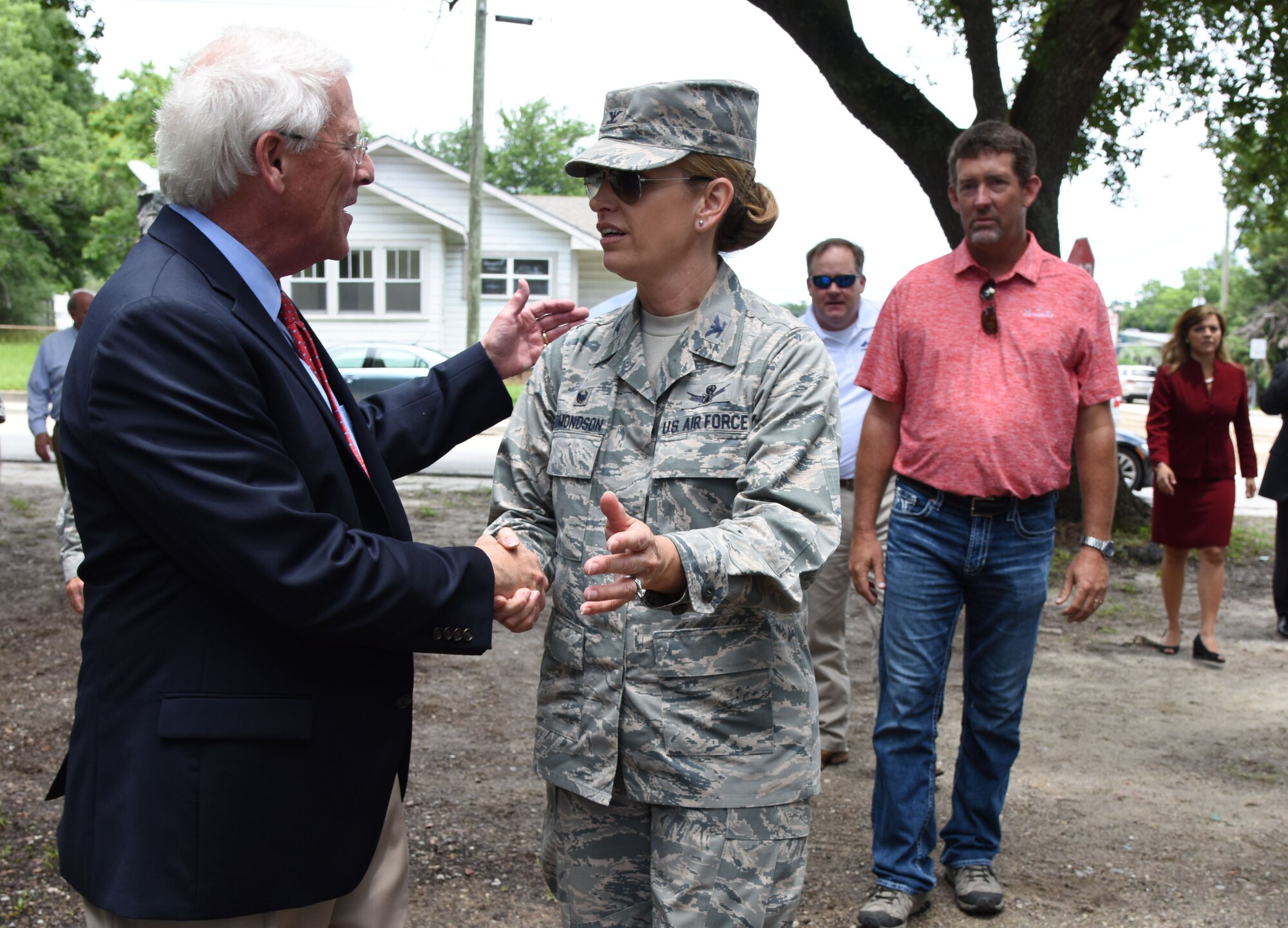 Senator Roger Wicker is welcomed by Col. Michele Edmondson, former 81st Training Wing commander, during the Keesler main gate announcement June 1, 2017, in Biloxi, Miss. Local, state and federal officials joined Keesler Air Force Base leaders to announce an estimated $37 million project to locate a new main entry gate at Division St. and Forrest Ave. The two-year project includes an expanded and enhanced boulevard along Division St. from I-110 to Forrest Ave. (U.S. Air Force photo by Kemberly Groue)

