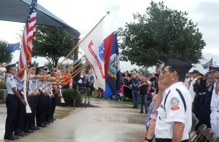 Hundreds of San Antonians gathered at the Fort Sam Houston National Cemetery May 29 to pay tribute to the men and women who gave their lives fighting for America's freedom. 
