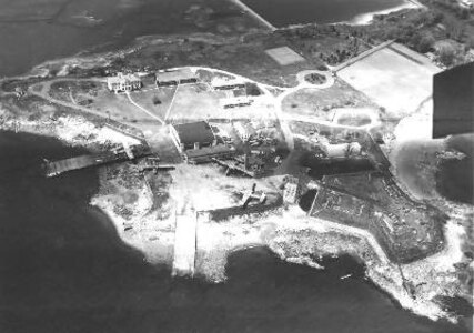 Air Station Salem, Massachusetts
Aerial view of AIRSTA Salem, circa 1952.
Courtesy of the Pterodactyls.
