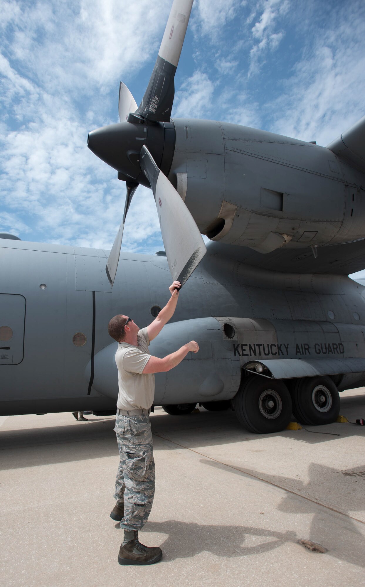 Staff Sgt. Jeremy Kelly, an engine mechanic with the Kentucky Air National Guard’s 123rd Maintenance Squadron, spins a prop blade on a C-130 Hercules after a flight at Naval Station Rota, Spain, on April 26, 2017, in support of Exercise African Lion. Multiple units from the U.S. Marine Corps, U.S. Army, U.S. Navy, U.S. Air Force and the Kentucky and Utah Air National Guards conducted multilateral and stability operations training with units from the Royal Moroccan Armed Forces in the Kingdom of Morocco during the exercise, which ran from April 19 to 28. The annual combined multilateral exercise is designed to improve interoperability and mutual understanding of each nation’s tactics, techniques and procedures while demonstrating the strong bond between the nations’ militaries. (U.S. Air Force photo by Master Sgt. Phil Speck)