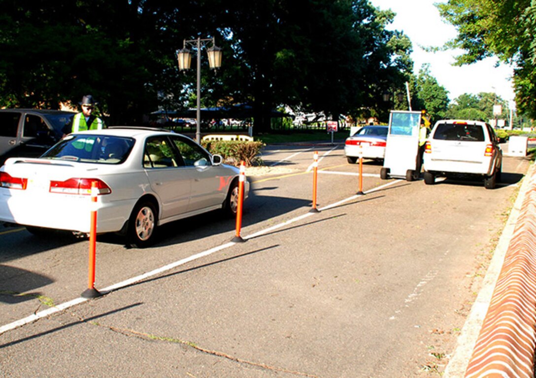 Virginia’s extension request to implement the REAL ID Act expired June 6, 2017 and a second extension is currently under review. Virginia license holders with non-compliant IDs will required an escort when entering Defense Supply Center Richmond starting July 10. 