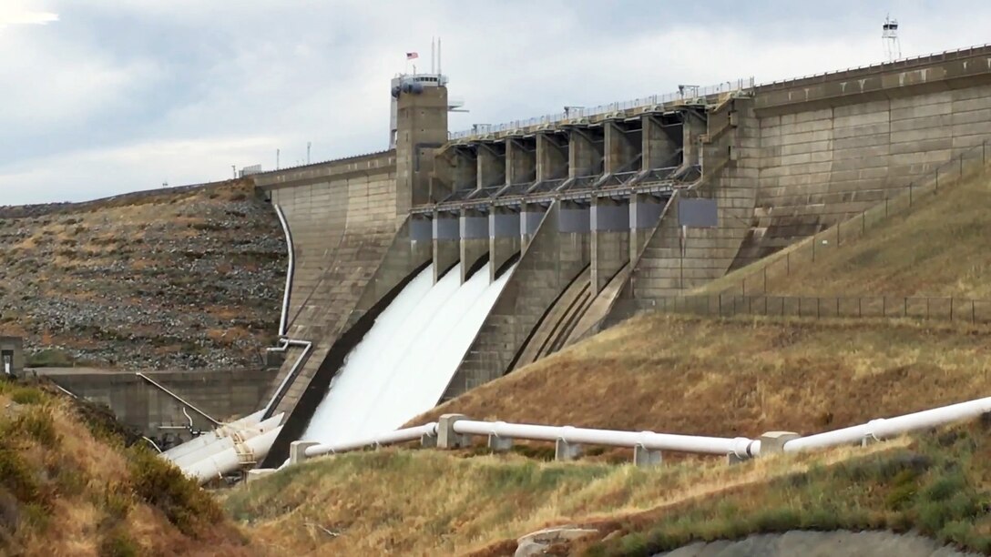 Lt. Gen. Todd Semonite reports from Folsom Dam spillway with Sacramento District. Click below to see more...