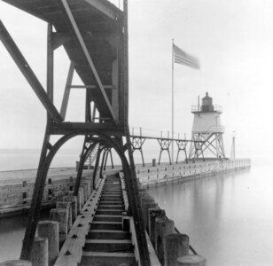ALGOMA PIERHEAD LIGHTHOUSE, 1893 
