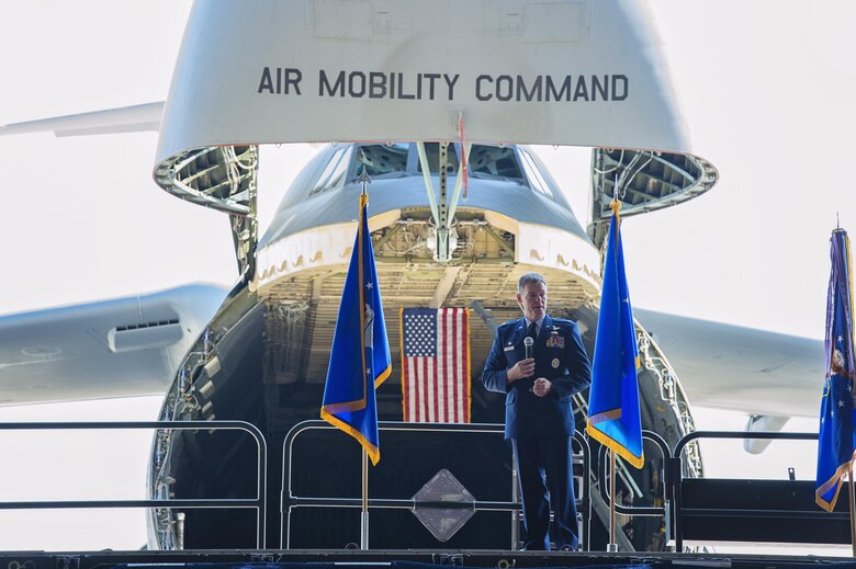 Col. Craig C. Peters, incoming 512th Airlift Wing commander, publicly thanks his family during the 512th Airlift Wing change of command ceremony June 10, 2017, on Dover Air Force Base, Delaware, for the support they have given. Peters previous assignment was at Beale Air Force Base, California, where he served as the wing commander for the 940th Airlift Wing. (U.S. Air Force photo/Tech. Sgt. Mercedes Crossland)