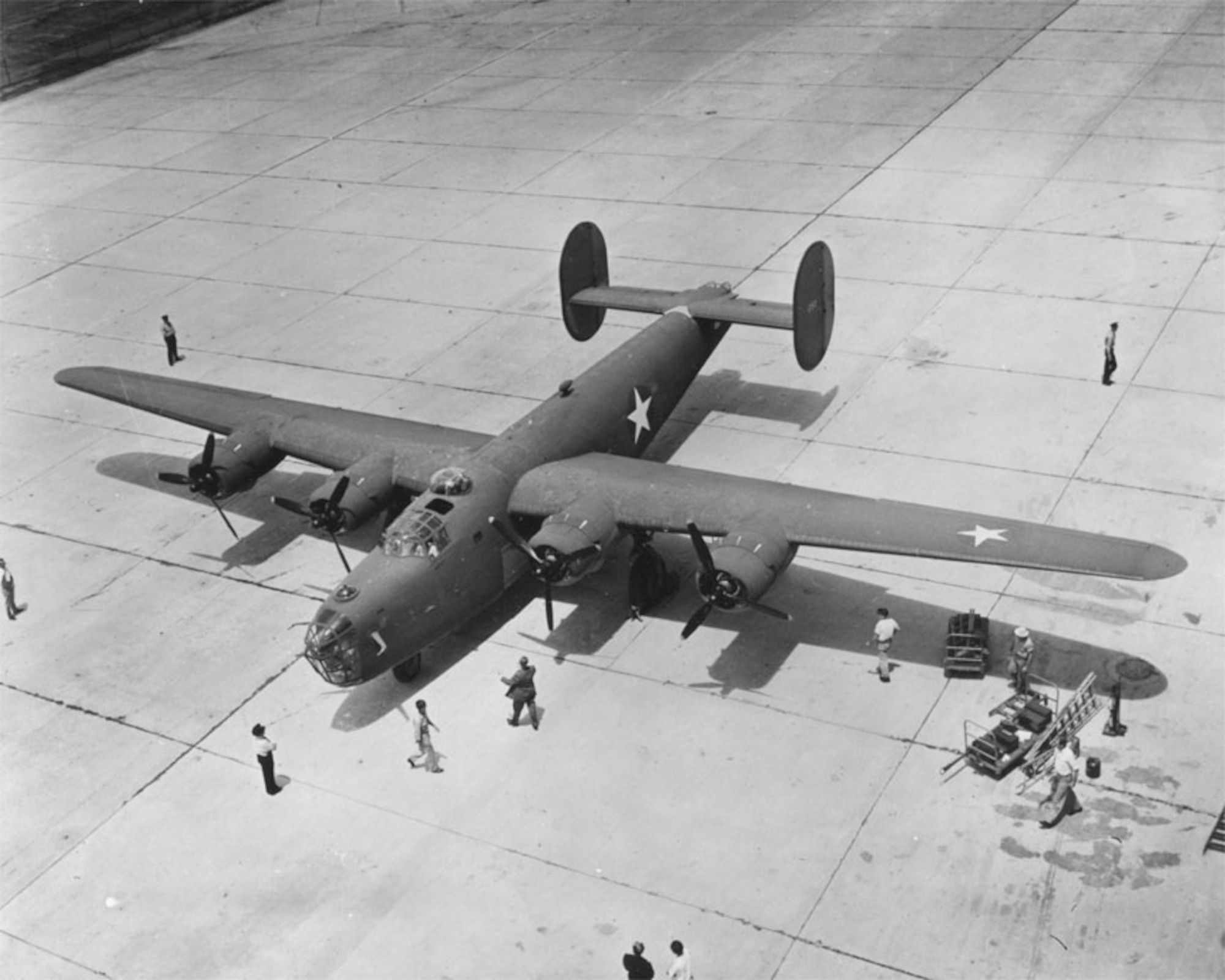 The Consolidated B-24 Liberator heavy bomber was one of the primary heavy bombers of World War II. This is a B-24D, one of the early variants of the bomber with the big “greenhouse” glazing on the nose, which played a prominent role in combat theaters around the globe in the early years of World War II.  It served in the US Navy as well, in which it was designated as the PB4Y-1. (USAF photo)