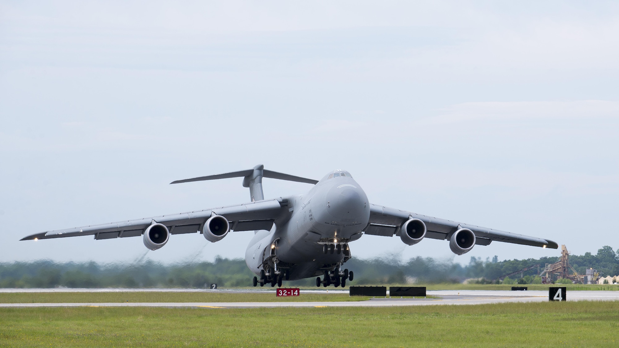 A C-5M Super Galaxy, operated by the C-5M Formal Training Unit, takes off from runway 01-19 June 8, 2017, at Dover Air Force Base, Del. The FTU, which has operated at Dover AFB since 2012, is moving its operations to Joint Base San Antonio-Lackland Kelly Field Annex, Texas. (U.S. Air Force photo by Senior Airman Zachary Cacicia)