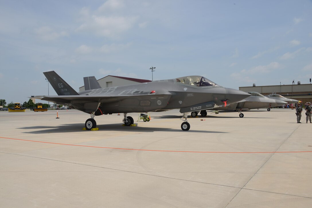 A U.S. Air Force F-35 Lighting II assigned to the 33rd Fighter Wing Eglin Air Force Base, on the ramp at the Iowa Air National Guard’s 185th Air Refueling Wing in Sioux City, Iowa on June 10, 2017. The F-35 is on display during an open house event hosted by the Iowa Air National Guard.
U.S. Air National Guard photo by Master Sgt. Vincent De Groot 185th ARW Wing PA