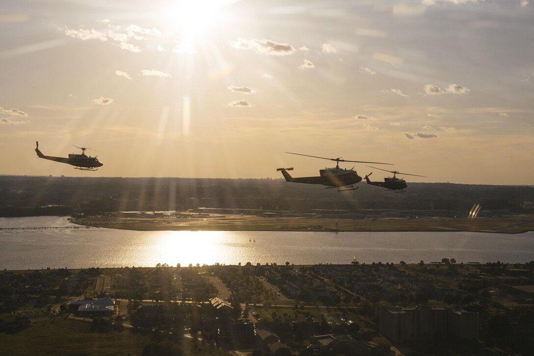 A 1st Helicopter Squadron UH-1N Iroquois formation flies above the Potomac River in Washington, D.C., June 9, 2017. The 1st HS conducted a flyover demonstration over the Air Force Memorial in support of the U.S. Air Force Band’s Heritage to Horizons concert series. (U.S. Air Force photo by Senior Airman Delano Scott)    