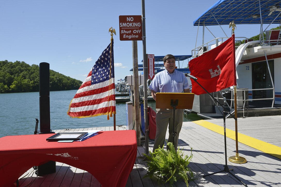 Dale Hollow Lake Resource Manager Stephen Beason, welcomed attendees, recognized partners and commended the Hendricks Creek Marina staff during a dedication ceremony recognizing the marina’s voluntary efforts to reduce water pollution and erosion in the Cumberland River watershed, and for promoting environmentally responsible marina and boating practices.


