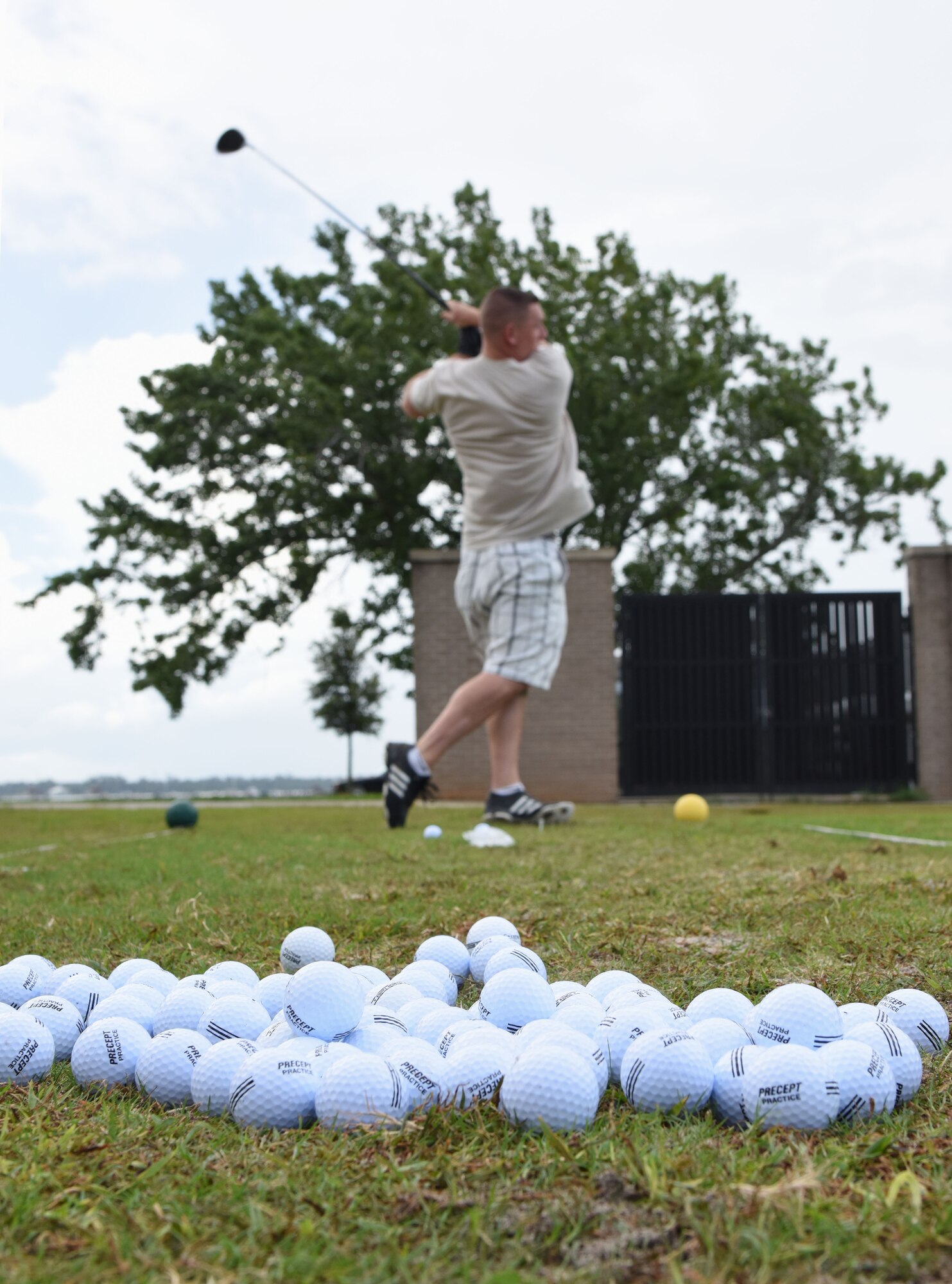 Master Sgt. Andrew Eccleston, 81st Diagnostic and Therapeutics Squadron core lab NCO in charge, participates in a long drive competition at the Bay Breeze Golf Course June 14, 2017, on Keesler Air Force Base, Miss. The competition was one of several Wingman Week events focusing on resiliency and teambuilding initiatives across the base. Eccleston won the competition. (U.S. Air Force photo by Kemberly Groue)