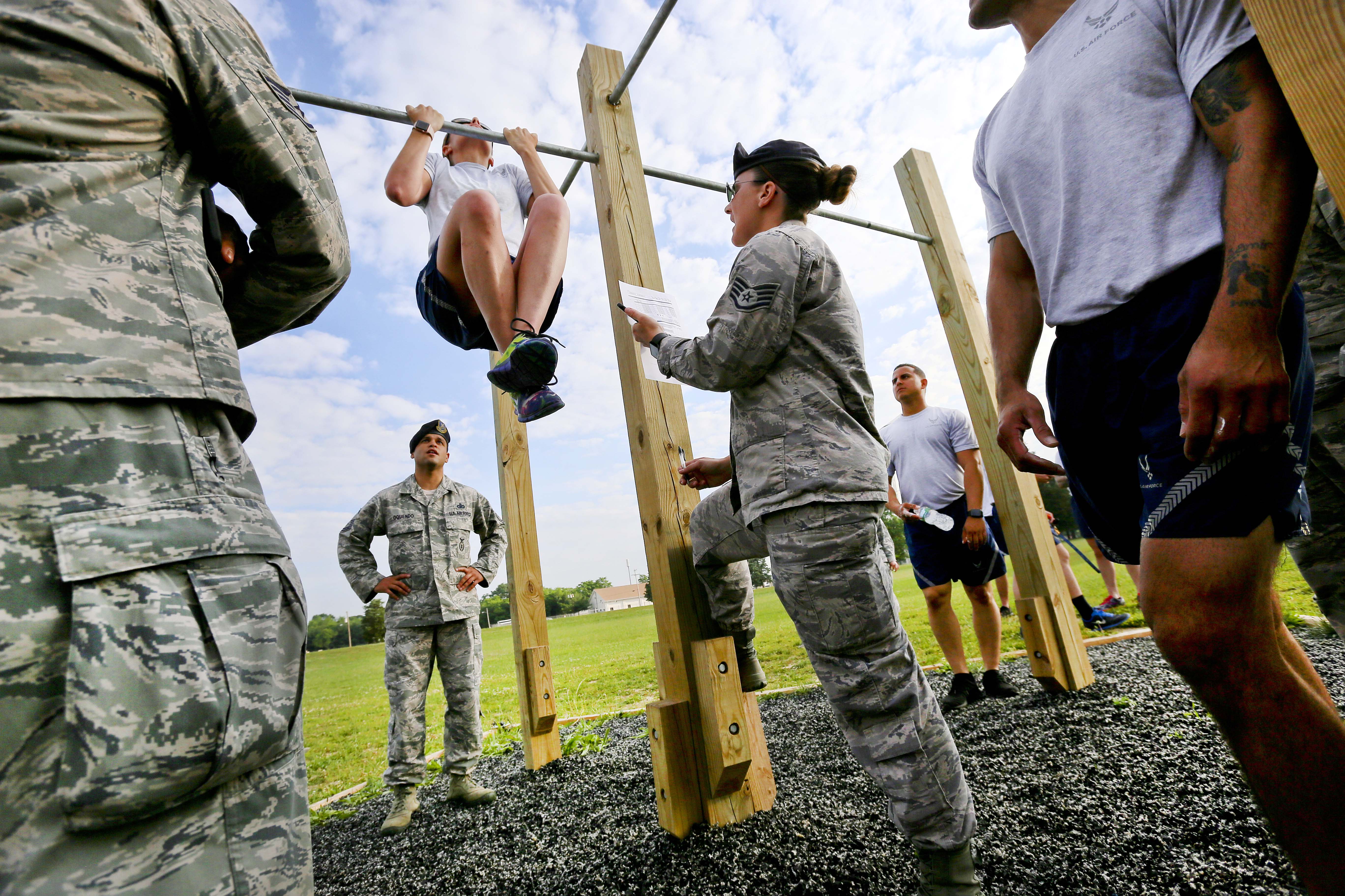 Flex Arm Hang Usmc at Edward Bell blog