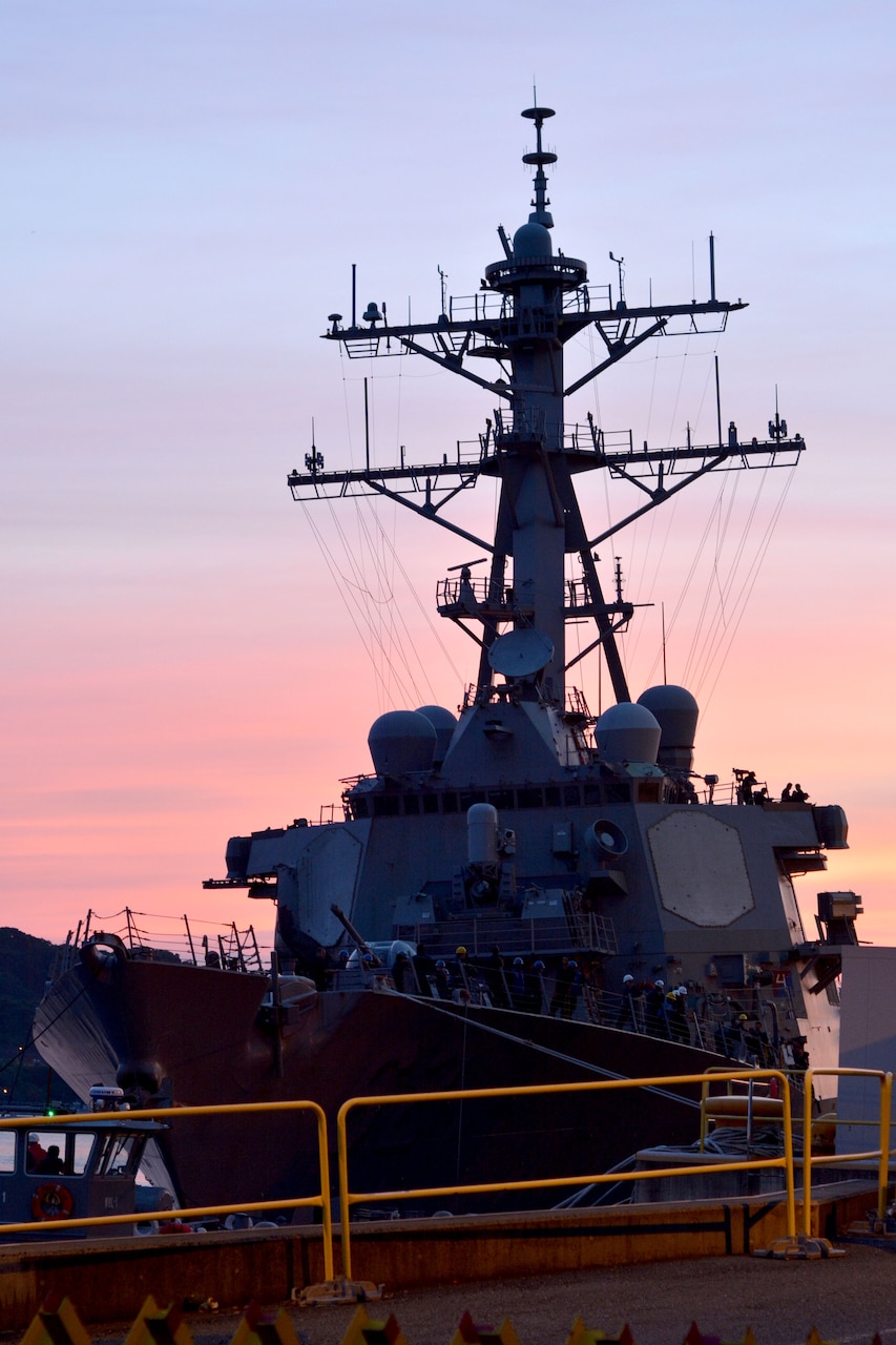 YOKOSUKA, Japan (June 17, 2017) – The Arleigh Burke-class guided-missile destroyer USS Fitzgerald (DDG 62) returns to Fleet Activities (FLEACT) Yokosuka following a collision with a merchant vessel while operating southwest of Yokosuka, Japan. (U.S. Navy photo by Mass Communication Specialist 1st Class Peter Burghart/Released)