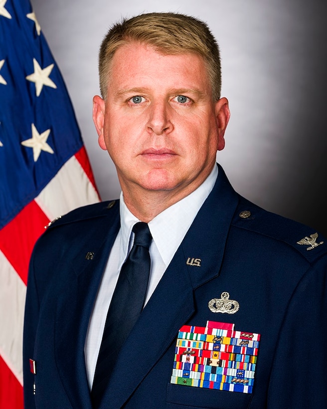 Col. Terry L. Bullard (Bio Photo)