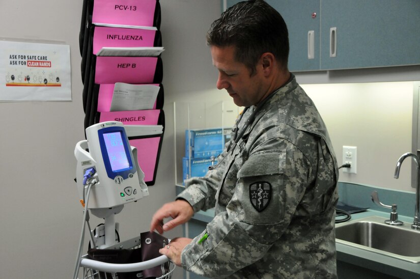 1st Lt. Jason Humes, an Army nurse assigned to Army Reserve Medical Command’s 7240th Medical Support Unit out of Kirksville, Missouri, is one of approximately 25 U.S. Army Reserve Soldiers who are working in partnership with Pine Ridge Indian Health Service to provide medical care to the local tribal population. The Indian Health Service provides preventive, curative, and community health care for approximately 2.2 million American Indians and Alaska Natives in hospitals, clinics, and other settings throughout the United States.