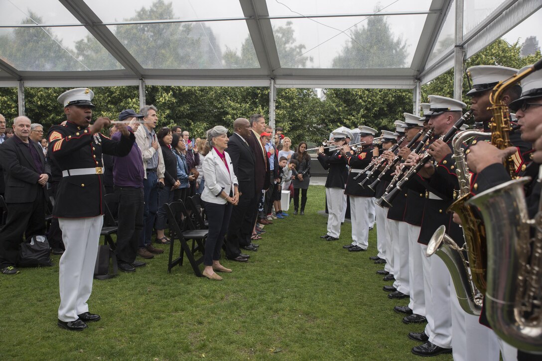 Marine Corps Band New Orleans performs “The Star-Spangled Banner” at Four Freedoms Park on Roosevelt Island in New York, June 16, 2017. The Band’s performance at Four Freedoms Park was the final of three concerts throughout New York City June 14-16. (U.S. Marine Corps photo by Lance Cpl. Niles Lee/Released) 