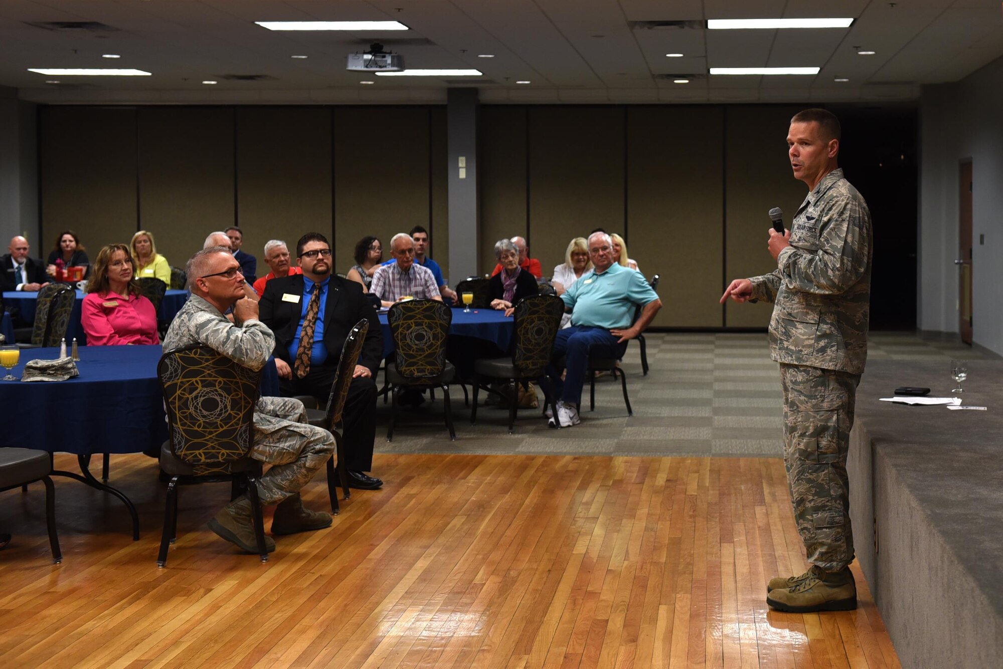 Col. Charles Brown, 19th Airlift Wing commander, gave his farewell remarks at the monthly retiree breakfast June 16, 2017, at Hangar 1080 on Little Rock Air Force Base, Ark. During the breakfast, guest speakers from the 19th Medical Group and outside organizations spoke to the audience as well. (U.S. Air Force photo by Airman 1st Class Kevin Sommer Giron)