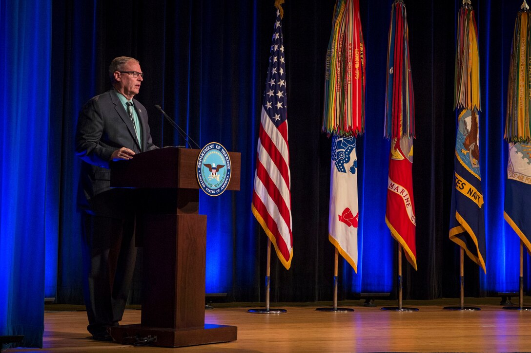 Deputy Defense Secretary Bob Work makes remarks at the Presidential Rank Awards ceremony at the Pentagon, June 21, 2017. The awards were presented to senior career employees with a sustained record of exceptional professional, technical, and or scientific achievement recognized on a national or international level. DoD photo by Air Force Tech. Sgt. Brigitte N. Brantley