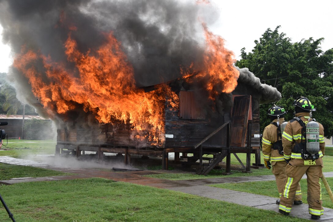 Firefighters from the 612th Air Base Squadron Fire Department, Joint Task Force-Bravo, conducts a live fire training June 16, 2017 on Soto Cano Air Base, to practice their skills and provide awareness to the base population. 