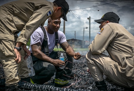 The Siguatepeque and Comayagua Fire Department train with the 612th Air Base Squadron on fire inspecting. The 612th ABS Fire Department host a public fire training at Soto Cano Air Base, June 16, 2017. (U.S. Air Force photo by Senior Airman Julie Kae/released)