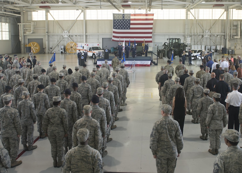 U.S. service members attend the 633rd Air Base Wing change of command ceremony at Joint Base Langley-Eustis, Va., June 22, 2017. Col. Sean Tyler assumed command of the wing from Col. Caroline Miller who led the wing for two years. (U.S. Air Force photo/Staff Sgt. R. Alex Durbin)