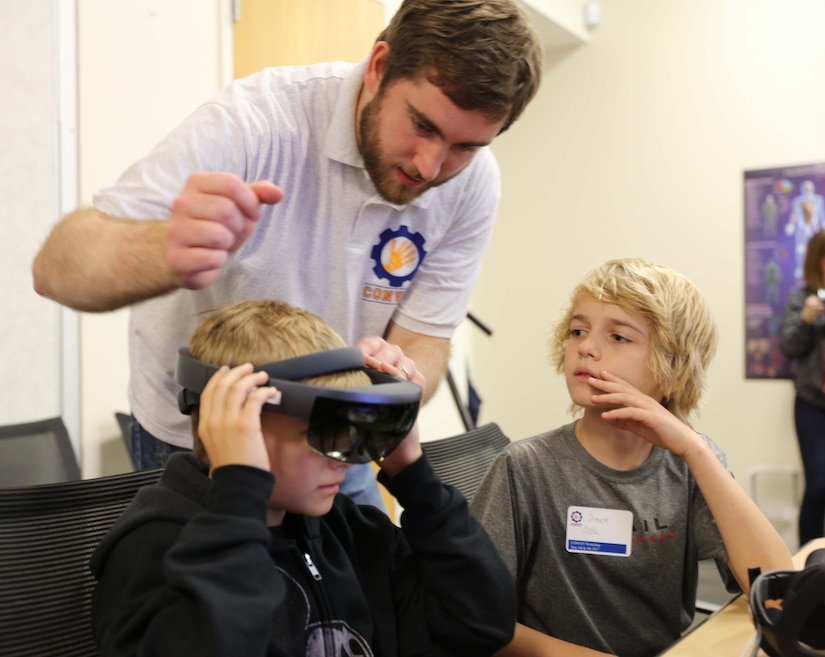A group of about 23 middle school-aged military children had a chance to learn inspiring and exciting lessons about military medical science using virtual and augmented reality during a June 3-4 workshop held at the Uniformed Services University of the Health Sciences in Bethesda, Md. Uniformed Services University of the Health Sciences photo by Sharon Holland